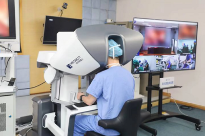 Como os braços robóticos e o 5G estão a ampliar o alcance da telecirurgia